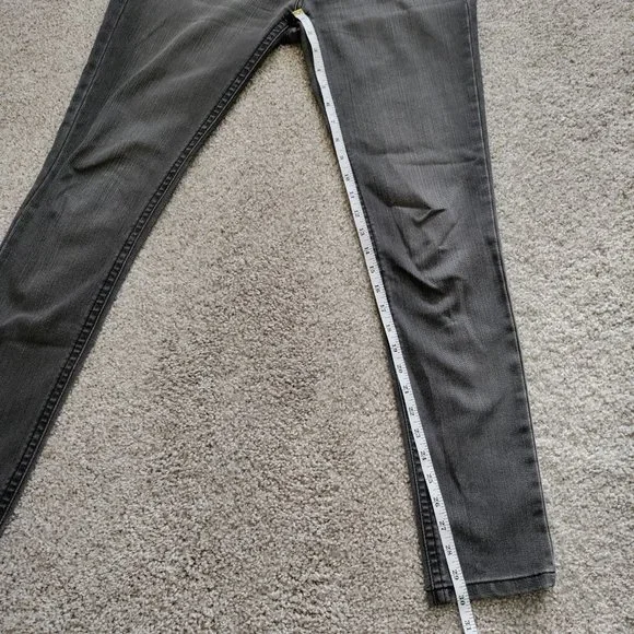 DL1961 Amanda Skinny Jeans Zurich 4 Way Stretch Size 28 - Picture 14 of 15